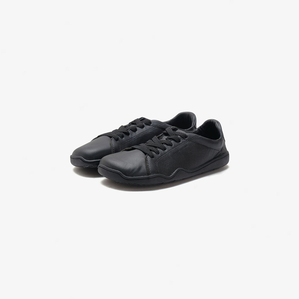 Laju Barefoot Sneakers - Black On Black – Pyopp Fledge Barefoot
